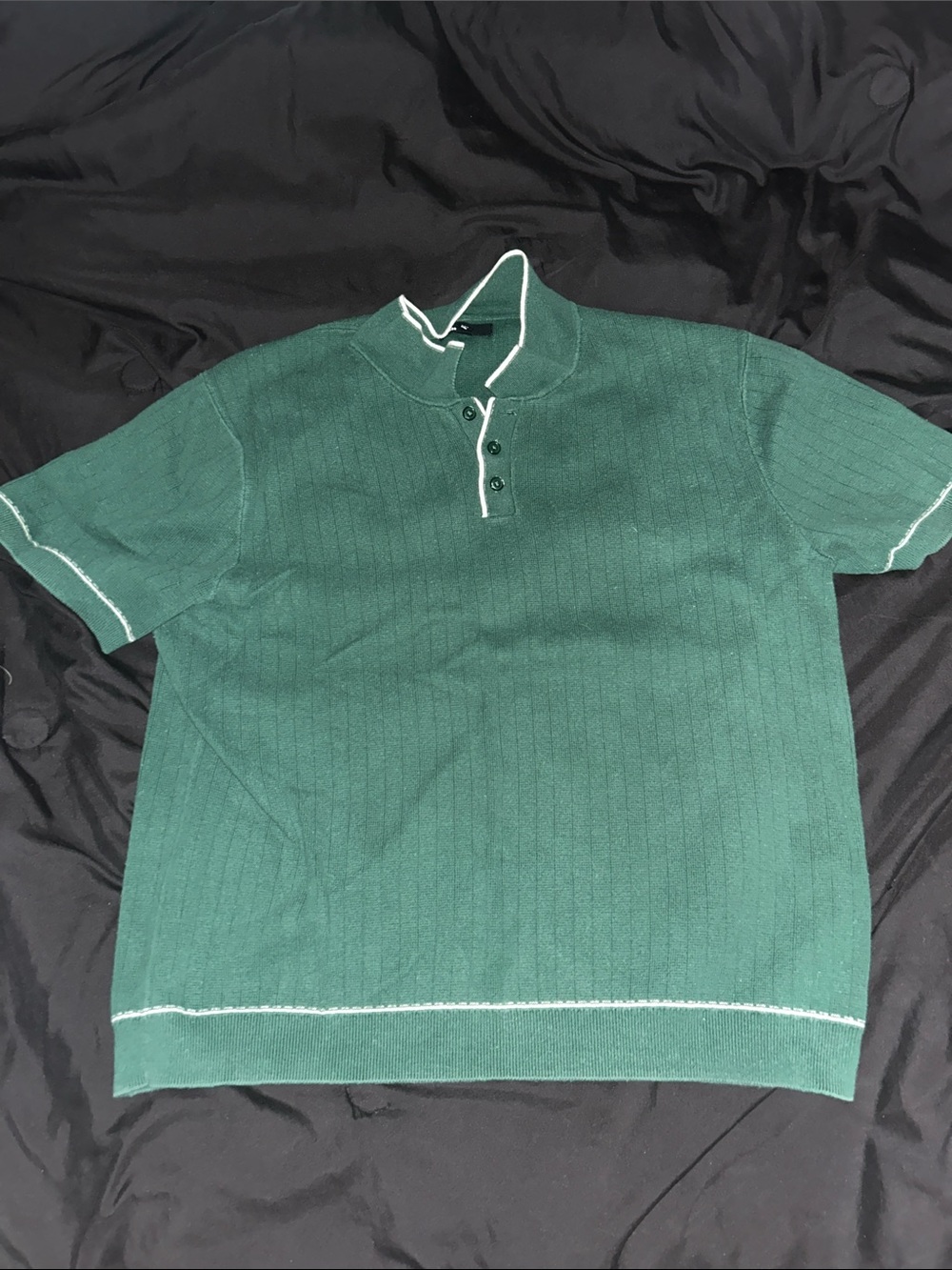 Men's Green Short-Sleeve Knit Button-Down Shirt with Contrast Trim